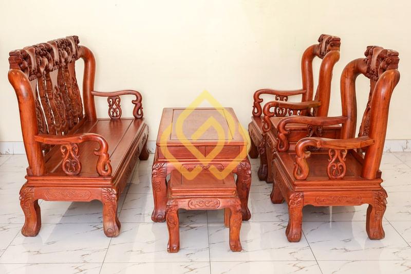 Vì Sao Nên Lựa Chọn Gỗ Gõ Đỏ Khi Thi Công Nội Thất