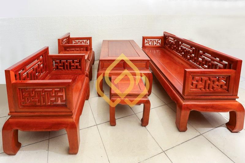 Những mẫu bộ bàn ghế Gõ đỏ phổ biến hiện nay